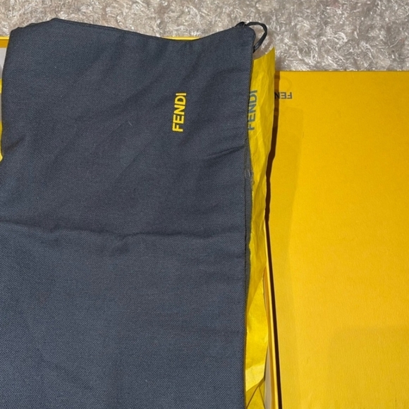 Authentic Fendi Wurthering Heights, Never Worn - Picture 6 of 7